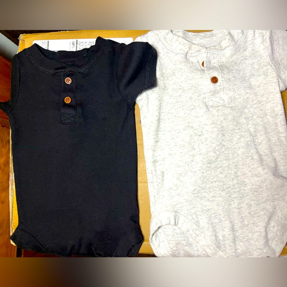 Babyboy Onesie Bundle(6)
3-6 Months